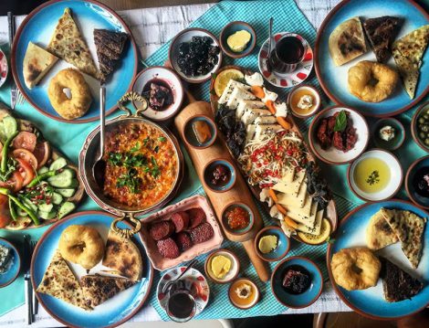Pazar Kahvaltılarının Öne Çıkan Mekanları