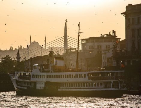 Suret-i Cihan Fotoğraf Sergisi Sanatseverlerle Buluşuyor