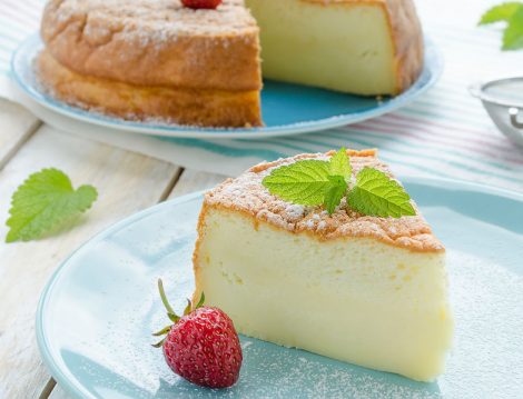 3 Malzeme ile Yumuşacık Cheesecake Tarifi