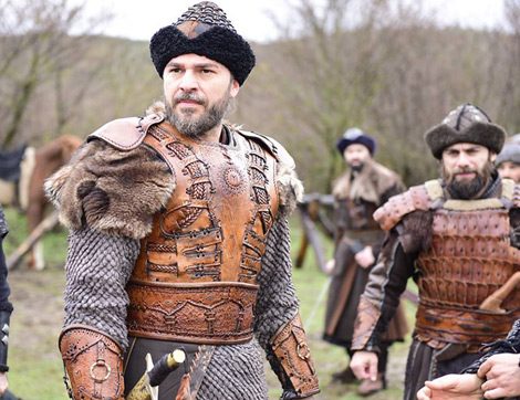 Diriliş Ertuğrul’da Baskın Üstüne Baskın!