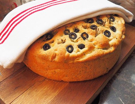 Nefis Zeytinli Kek Tarifi