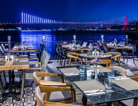 Boğaz Kenarında, Günün Her Saati İyi Yemek Beyaz Bosphorus’ta