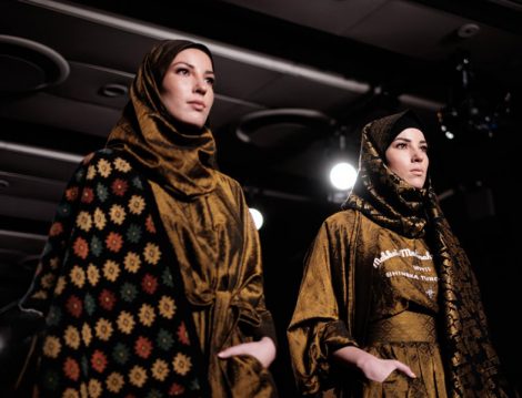 2018 New York Moda Haftasından Muhafazakar Çizgiye Dikkat Eden Defileler