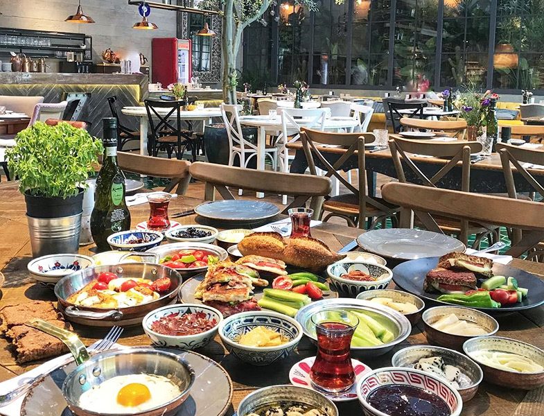 Gelenekle Geleceğin Bütünleştiği Mekan Zennup 1844