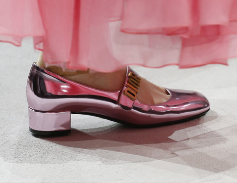 Dior’un Yeni Çizgisini Tarihinde İlk Kez Bir Kadın Belirledi