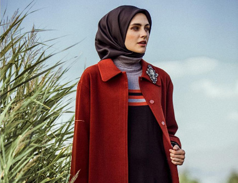 Hangi Renk Kıyafetle Hangi Renk Şal Kullanmalı?