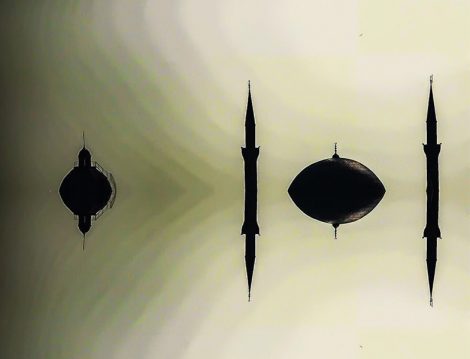 Fotoğraf Sanatında Gerçeğin ve Yansımalarının Oluşturduğu Sürreal Atmosfer