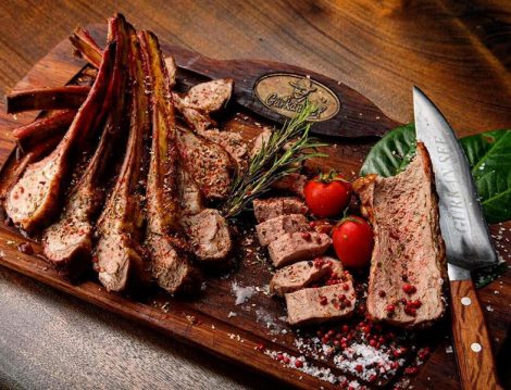 Gürkan Şef Steakhouse Yemeğin Şova Dönüştüğü Mekan