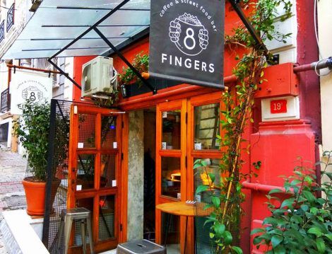 8 Finger Coffee & Street Food