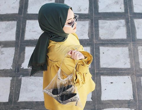 Tesettür Giyim Butiklerinden Seçtiğimiz Sezonun En İyi 10 Dış Giyim Modeli