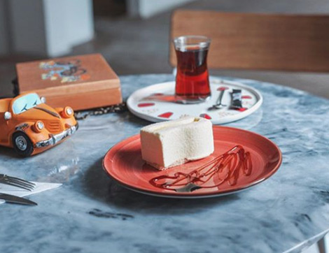 Müzik ile Kahve Kokusunun Birbirine Karıştığı Yepyeni bir Mekan: Palto Karaköy