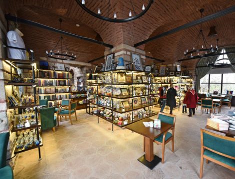Alkolsüz Mekanlar - İstanbul Kitapçısı Zeyrek Cafe