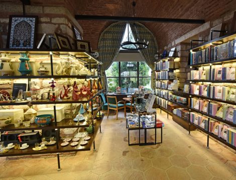 Alkolsüz Mekanlar - İstanbul Kitapçısı Zeyrek Cafe
