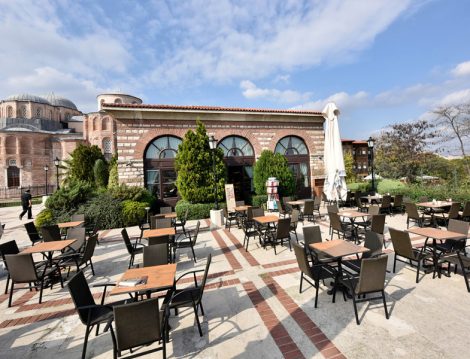 Alkolsüz Mekanlar - İstanbul Kitapçısı Zeyrek Cafe