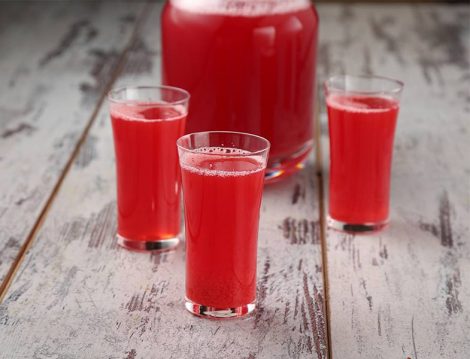 İftar Sofralarını Renklendirecek Şerbet ve Limonata Tarifleri