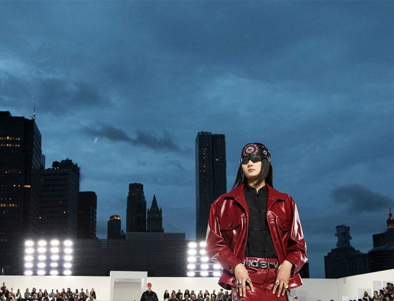 Alexander Wang'ın Amerika’da Göçmen Olma Temalı Son Koleksiyonu