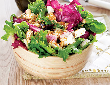 Tek Başına Bir Öğüne Yetecek Salata Tarifleri