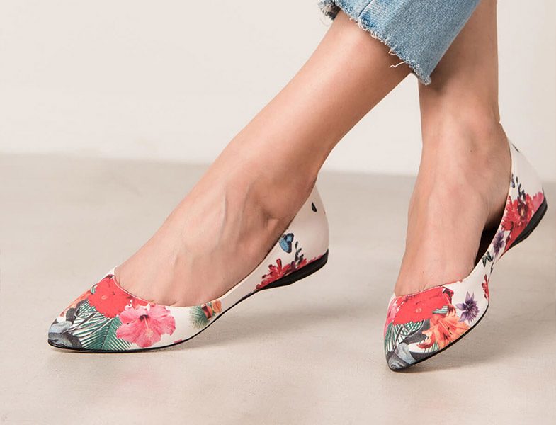 Nine West Kırmızı Yeşil Beyaz Kadın Babet