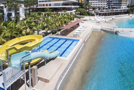 Adin Hotel Aqua Park