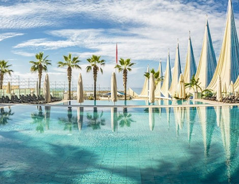 Antalya’nın En İyi Alkolsüz Otelini Her Şey Dahil Fiyatlarıyla Keşfedin!
