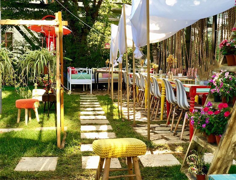 Artisan Kitchen & Kalyan Cafe Restaurant Bahçe Dekorasyonu