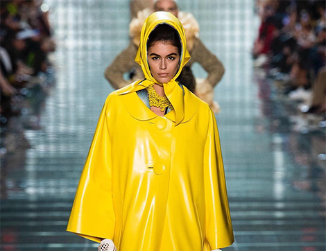 New York Moda Haftasında Dikkat Çeken 5 Trendten Biri Başörtüsü(!)