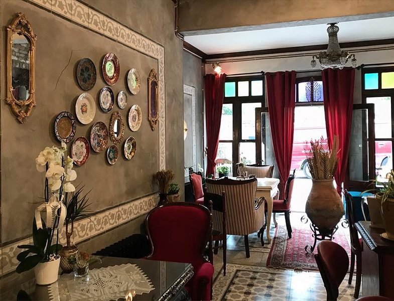 Velvet Cafe Vintage İç Mekan Dekorasyonu