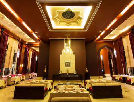 Al Areen Palace & Spa Restoran