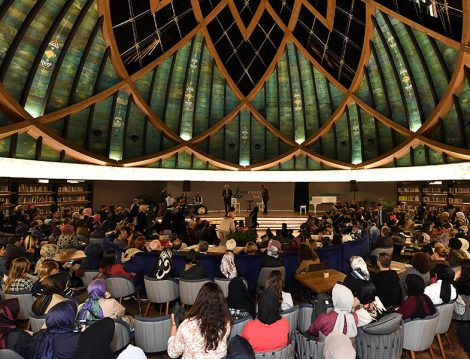 Nevmekan Sahil'de Seminer ve Söyleşiler