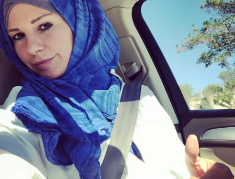 Başörtülü Rallici Burcu Çetinkaya