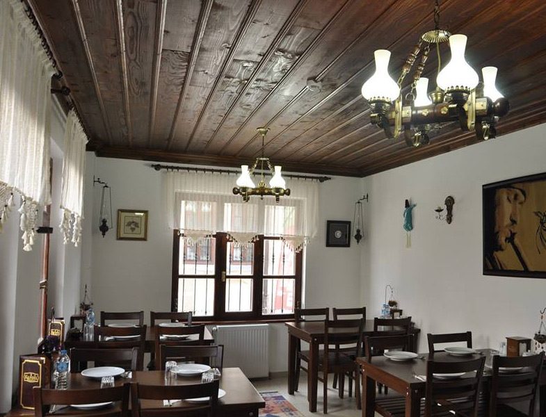 Kandil Etli Ekmek Evi Konya