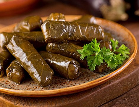 2019 Ramazan 25. İftar Menüsü ve Bayram İçin Nefis Zeytinyağlı Sarma Tarifi