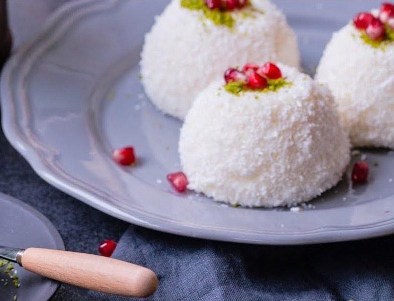 Çikolata Dolgulu Fincan Tatlısı Tarifi