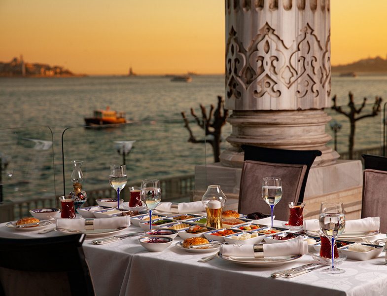 Çırağan Palace Kempinski Tuğra Restoran