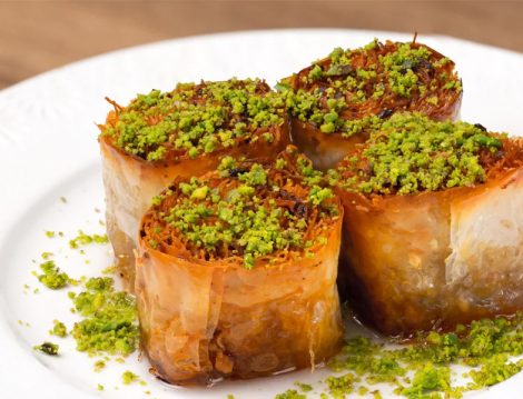 Kadayıflı Rulo Baklava Tarifi