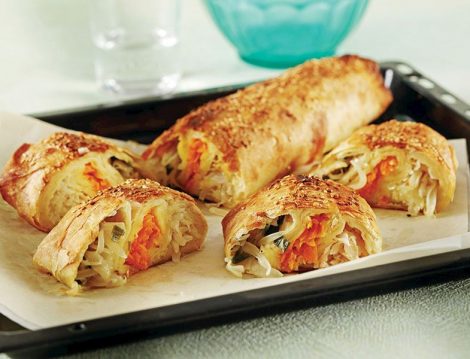 Üç Renkli Rulo Börek