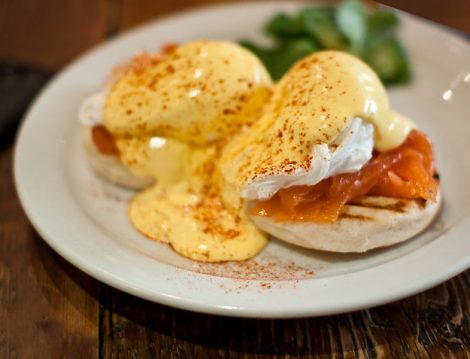 Eggs Benedict Tarifi