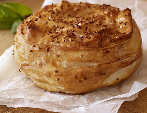 Gün Sofralarında Herkesin Tarifini İsteyeceği 5 Börek