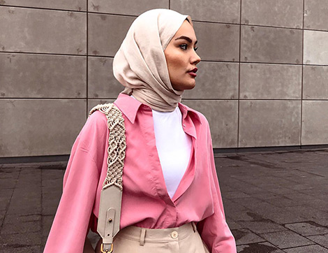 Topuz Yapma Sevdasından Vazgeçmenizi Sağlayacak 5 Başörtüsü Bağlama Modeli