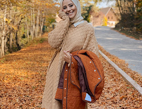 Romantik Parçaların Eşlik Ettiği 6 Sonbahar Kombini