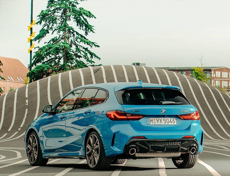 BMW 1 Serisi Arkadan Görünüm