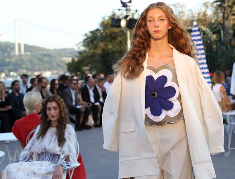 Mehtap Elaidi Mercedes Benz Fashion Week 2020