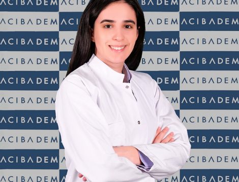 Acıbadem Altunizade Hastanesi Beslenme ve Diyet Uzmanı Deniz Nadide Can