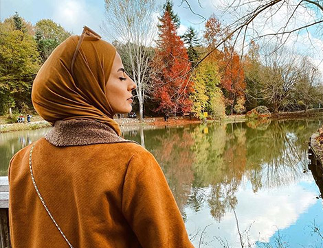 Büyüleyici Sonbahar – Kış Manzaralarından İlhamla 5 Kış Kombini