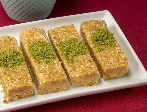 Bal Helvası Tarifi