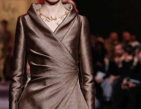 Dior 2020 Haute Couture Koleksiyonu’nda Öne Çıkan Etek-Ceket Takımlar