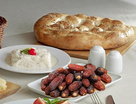 Ramazan’ın Simgesi Güllaç, Hurma ve Pide Tüketiminde Dikkat Etmemiz Gerekenler