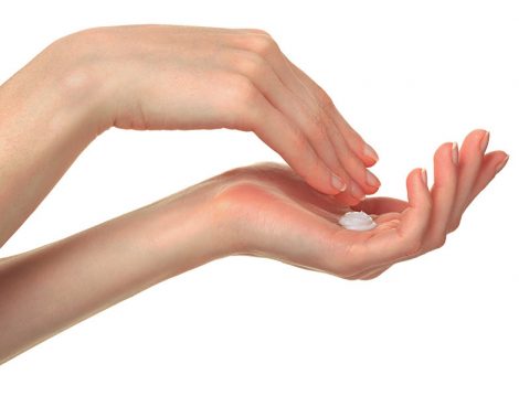 Çatlayan Eller İçin Bor ve Kenevir Tohumu Yağlı El ve Vücut Kremi