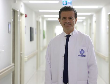 Çocuk Alerjisi ve İmmünoloji Hastalıkları Uzmanı Prof. Dr. Ahmet Akçay