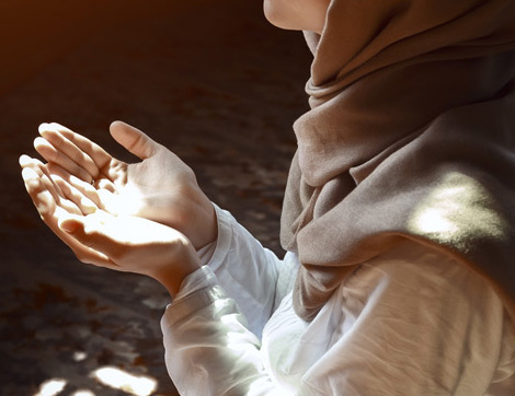 Kadir Gecesine Özel Bir Namaz Var mı? Kadir Gecesinde Nasıl Dua Etmeliyiz?